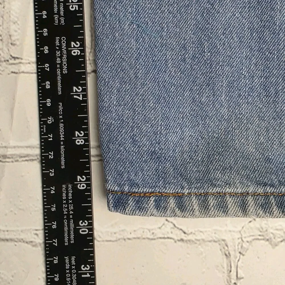 Levi’s 505 Light Blue Denim Regular Men's Red Tab Straight Jeans Size 42 X 30